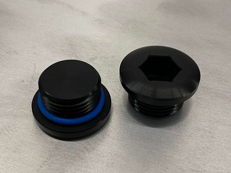 Low Profile 8 ORB Plug